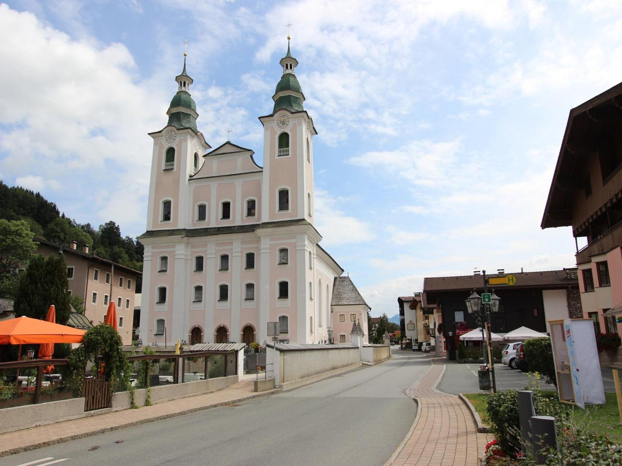 Wonderful Apartment In Hopfgarten Im Brixental With Parking Экстерьер фото